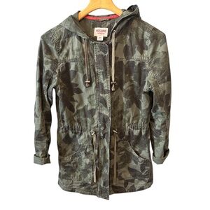 Mossimo Camouflage Hooded Jacket Medium